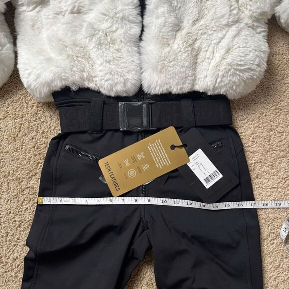 Goldbergh Lieke Ski Suit NWT US 6 Women’s Jumpsuit Faux Fur White Black - Picture 12 of 14